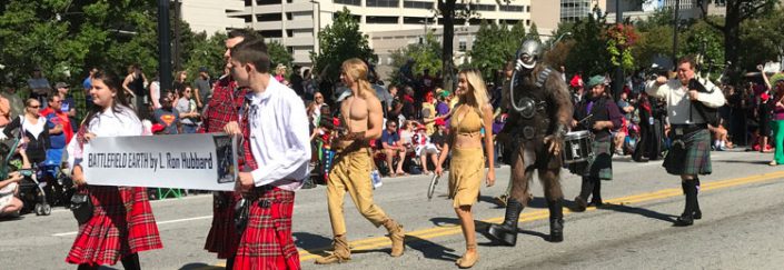 Battlefield Earth in the Dragon Con Parade 2017