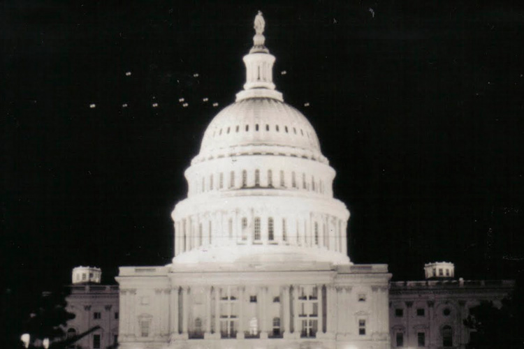 UFOs-in-Washington-DC-in-1952-web.jpg